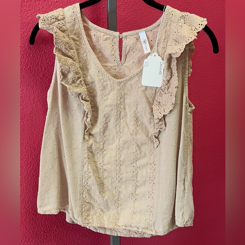 Eyelet Ruffle Sleeveless Blouse - Cream